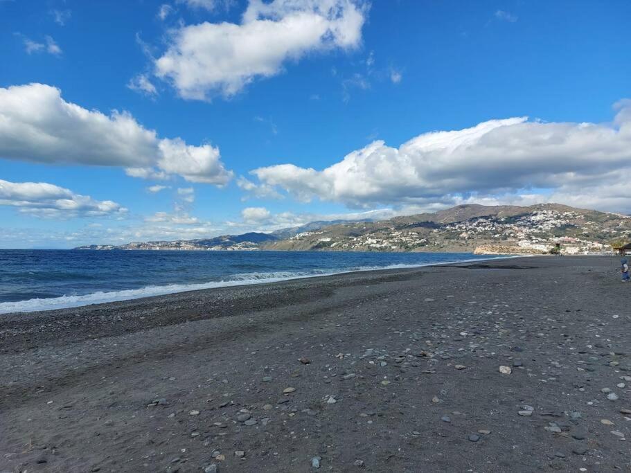 Apartamento Con Vistas Al Mar. ซาโลเบรญา ภายนอก รูปภาพ